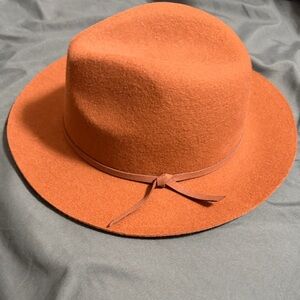 House of Harlow 1960 Orange Wide-Brim Felt Fedora